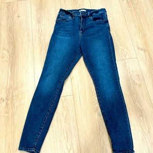 Good American - good waist jeans 👖